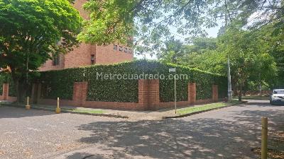 Apartamento de 4 alcobas en venta en Ciudad Jardin, Cali, 195 m² · foto 3 de 20