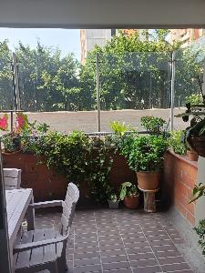 Apartamento de 3 alcobas en venta en Los Colores, Medellín, 101 m² · foto 18 de 20