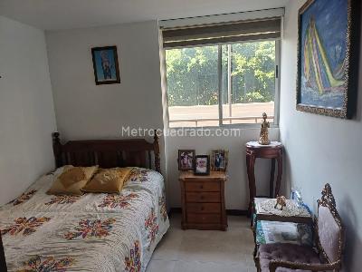 Apartamento de 3 alcobas en venta en Los Colores, Medellín, 101 m² · foto 5 de 20