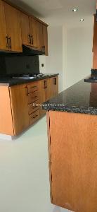 Apartamento de 5 alcobas en venta en U.D. Atanasio Girardot, Medellín, 225 m² · foto 11 de 20