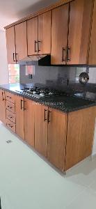 Apartamento de 5 alcobas en venta en U.D. Atanasio Girardot, Medellín, 225 m² · foto 12 de 20