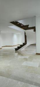 Apartamento de 5 alcobas en venta en U.D. Atanasio Girardot, Medellín, 225 m² · foto 2 de 20