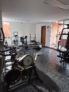 Apartamento de 4 alcobas en venta en Laureles, Medellín, 108 m² · foto 16 de 20