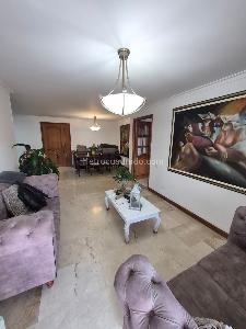 Apartamento de 4 alcobas en venta en Laureles, Medellín, 108 m² · foto 3 de 20