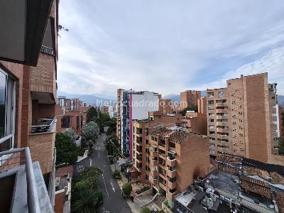 Apartamento de 4 alcobas en venta en Laureles, Medellín, 108 m² · foto 5 de 20
