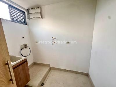 Apartamento de 3 alcobas en venta en Las Vegas, Envigado, 114 m² · foto 8 de 11