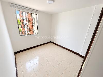 Apartamento de 3 alcobas en venta en El Refugio, Cali, 76 m² · foto 11 de 20