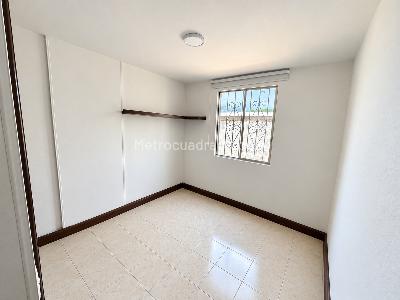 Apartamento de 3 alcobas en venta en El Refugio, Cali, 76 m² · foto 16 de 20