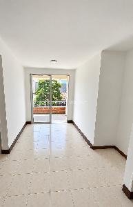 Apartamento de 3 alcobas en venta en El Refugio, Cali, 76 m² · foto 4 de 20