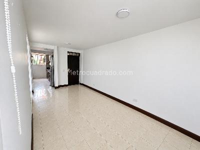 Apartamento de 3 alcobas en venta en El Refugio, Cali, 76 m² · foto 6 de 20
