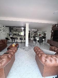 Casa de 4 alcobas en venta en Loma Del Escobero, Envigado, 266 m² · foto 2 de 15