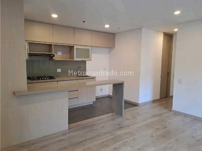 Apartamento de 3 alcobas en venta en Altos Del Poblado, Medellín, 89 m² · foto 5 de 10