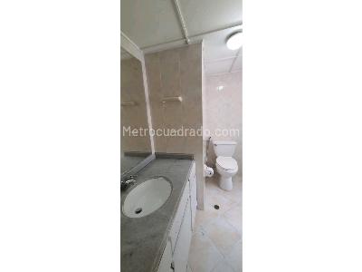 Apartamento de 3 alcobas en venta en El Tesoro, Medellín, 157 m² · foto 7 de 9