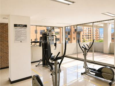 Apartaestudio en venta en El Poblado, Medellín, 36 m² · foto 5 de 5