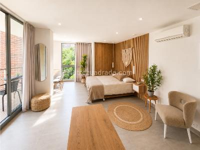 Apartaestudio en venta en El Poblado, Medellín, 36 m² · foto 3 de 5