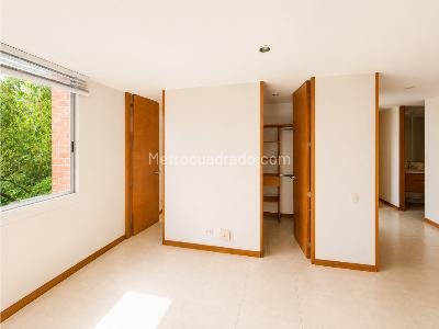 Apartamento en venta en Envigado, Medellín · foto 7 de 9