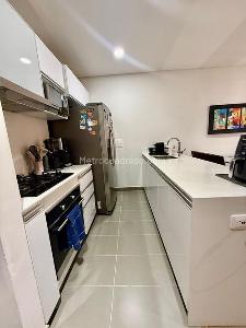 Apartamento de 3 alcobas en venta en Parques De Alejandria, Bogotá, 68 m² · foto 7 de 12