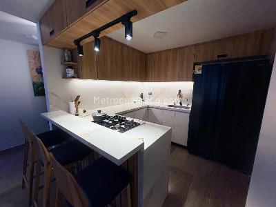 Apartamento de 2 alcobas en venta en Nogales De La Colina, Bogotá, 77 m² · foto 5 de 18