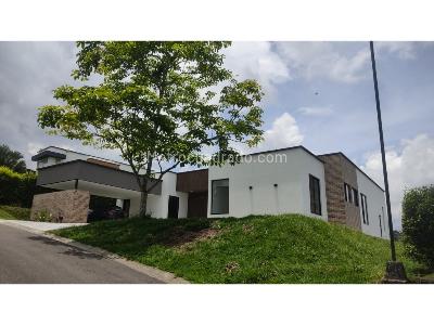 Casa en venta en Condina, Pereira · foto 2 de 15
