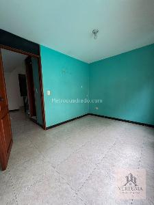Casa en venta en Zarzamora, Bogotá · foto 5 de 10