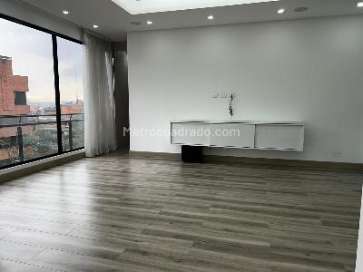 Apartamento de 4 alcobas en venta en La Cabrera Reservado, Bogotá, 323 m² · foto 4 de 17