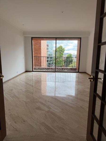 Piso – Bogotá, El Refugio - Vista 2