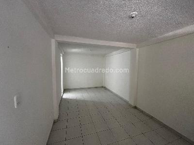 Casa de 3 alcobas en venta en Terranova, Pereira, 180 m² · foto 2 de 18