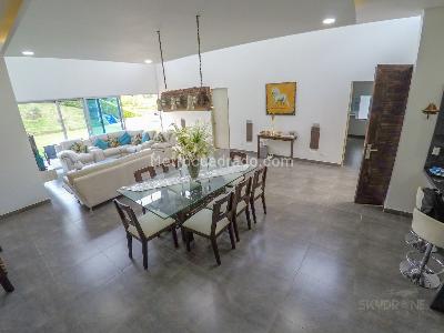 Casa de 5 alcobas en venta en Cerritos, Pereira, 1780 m² · foto 10 de 20