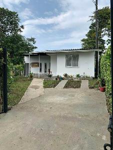 Casa en venta en Vereda La Oriental, Pereira · foto 2 de 10