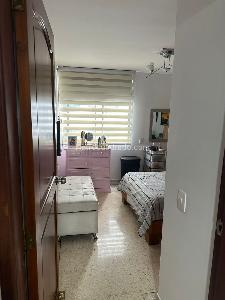 Apartamento en venta en Pinares, Pereira · foto 4 de 9