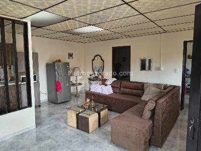 Casa de 3 alcobas en venta en Vereda Guacari, Pereira, 710 m² · foto 5 de 12