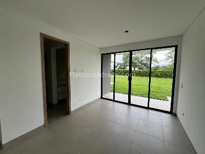 Casa de 3 alcobas en venta en Cerritos, Pereira, 1684 m² · foto 13 de 20