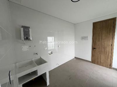 Casa de 3 alcobas en venta en Cerritos, Pereira, 1684 m² · foto 5 de 20