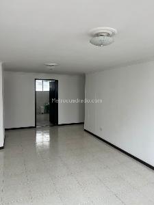 Apartamento en venta en Pinares, Pereira · foto 6 de 11