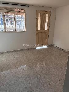 Casa de 2 alcobas en venta en Mejia Robledo, Pereira, 54 m² · foto 15 de 19
