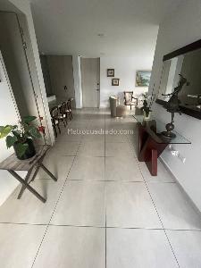 Apartamento en venta en Av 30 De Agosto, Pereira · foto 2 de 12