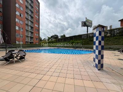 Apartamento en venta en Av De Las Americas, Pereira · foto 4 de 12