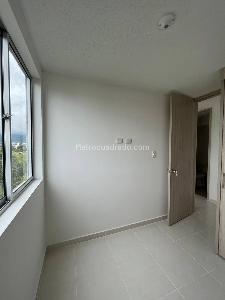 Apartamento de 3 alcobas en venta en Via Variante Condina, Pereira, 56 m² · foto 9 de 20