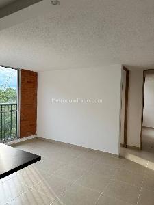Apartamento en venta en El Poblado Ii, Pereira · foto 4 de 14