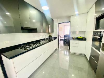 Apartamento en venta en Centro, Pereira · foto 4 de 17