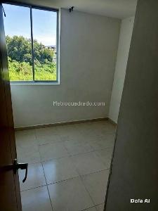 Apartamento de 3 alcobas en venta en Via Variante Condina, Pereira, 62 m² · foto 15 de 16