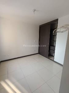 Apartamento en venta en Galicia, Pereira · foto 7 de 11