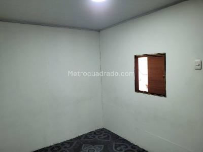 Casa de 4 alcobas en venta en 2500 Lotes, Pereira, 60 m² · foto 11 de 15