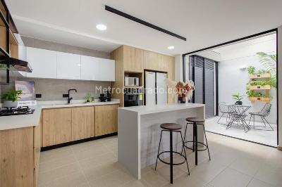 Casa de 3 alcobas en venta en Cerritos, Pereira, 98 m² · foto 3 de 7