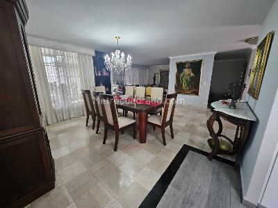 Casa de 4 alcobas en venta en Ciudad Jardin, Cali, 260 m² · foto 2 de 16