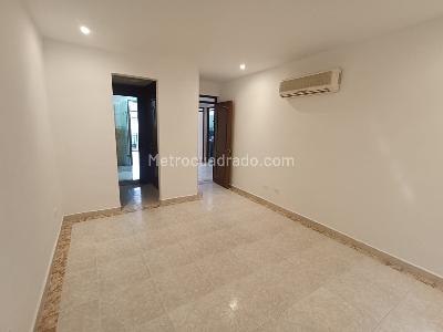 Casa de 5 alcobas en venta en El Limonar, Cali, 180 m² · foto 12 de 20