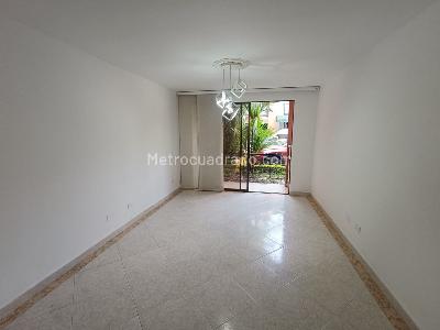 Casa de 5 alcobas en venta en El Limonar, Cali, 180 m² · foto 19 de 20