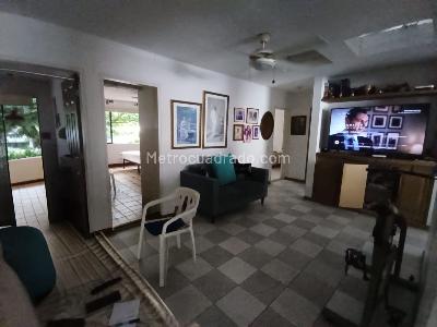 Casa de 3 alcobas en venta en La Flora, Cali, 296 m² · foto 4 de 17