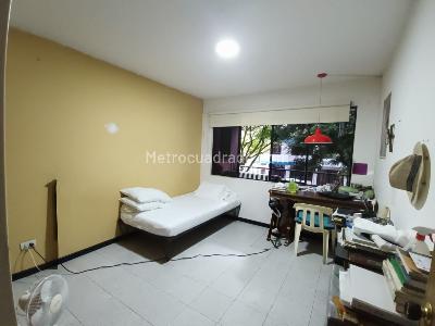 Casa de 3 alcobas en venta en La Flora, Cali, 296 m² · foto 9 de 17