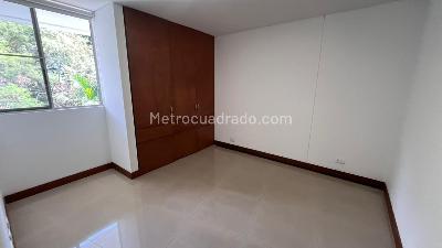 Apartamento de 3 alcobas en venta en Juanambu, Cali, 170 m² · foto 12 de 19